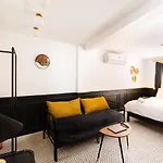 The Bold Signature 1Bdr Studio Cairo\'S Downtown 21B